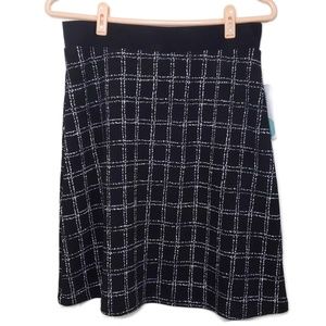 👻Nwt Gilli Hilda printed Aline skirt